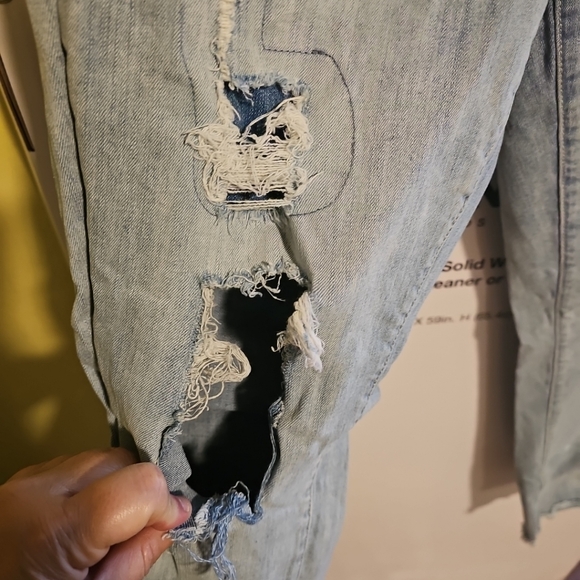 Women's Size 10 Torrid Boyfriend Denim Blue Jeans Ripped - Picture 6 of 11